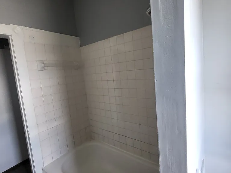1200 E 9th St #302 — Photo 6