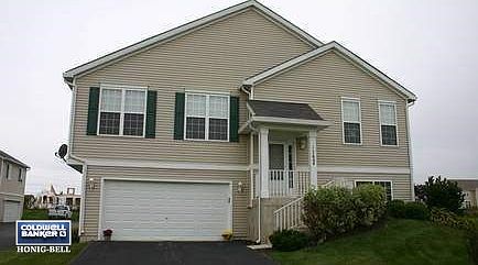 1st image of 1760 Fieldstone Dr N #1760