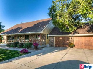 501 Oetter Dr, Yutan, NE 68073