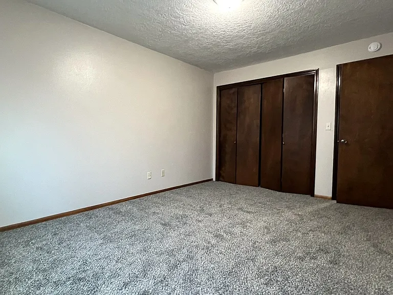 2045 Tibbetts Dr — Photo 19