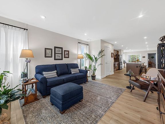4th image of 4551 Duparc Way