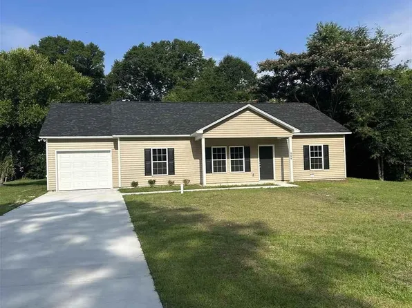 806 Glen Acres Dr, Hartsville, SC 29550