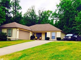 707 Honeysuckle Hills Ct, Redfield, AR 72132