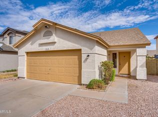 7610 W Cinnabar Ave, Peoria, AZ 85345