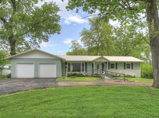 25606 Ridge Rd, Joplin, MO 64801