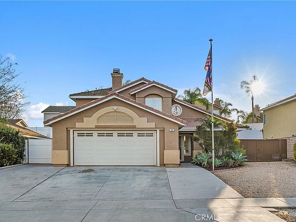 2nd image of 809 Rock Ridge Ct