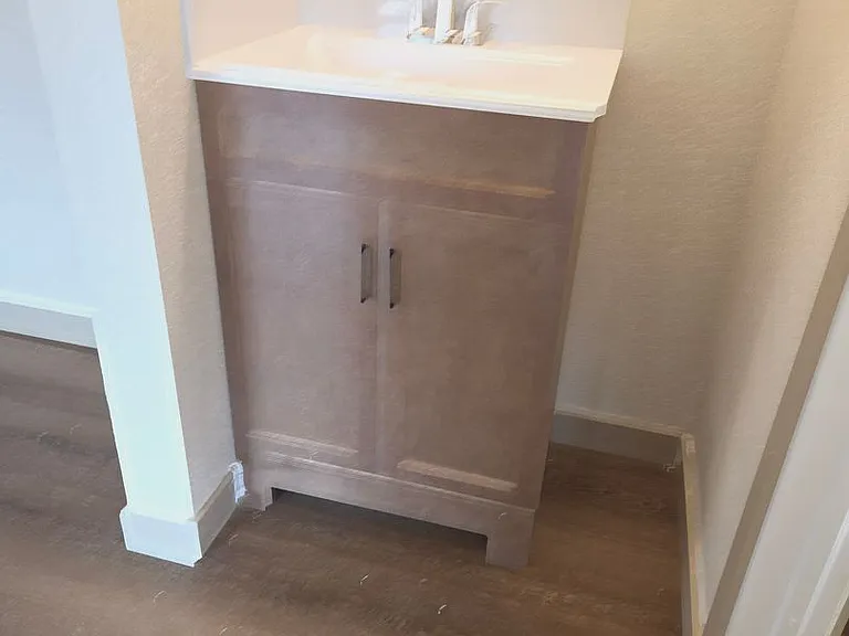 1805 Saint James Pl — Photo 22