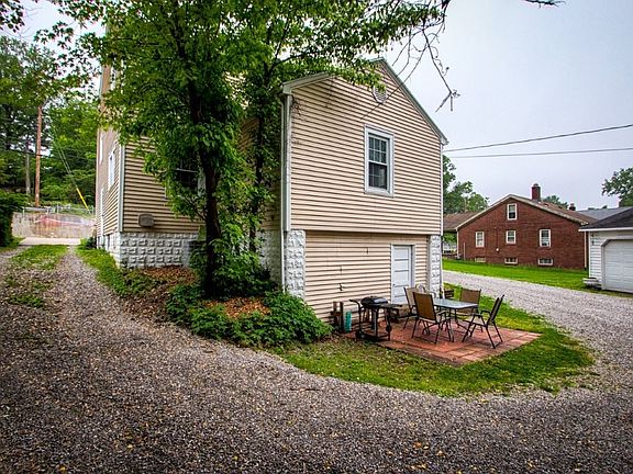 4th image of 1508 N Saint Joseph Ave