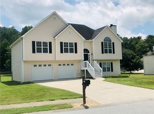 1415 Paddocks Way, Powder Springs, GA 30127