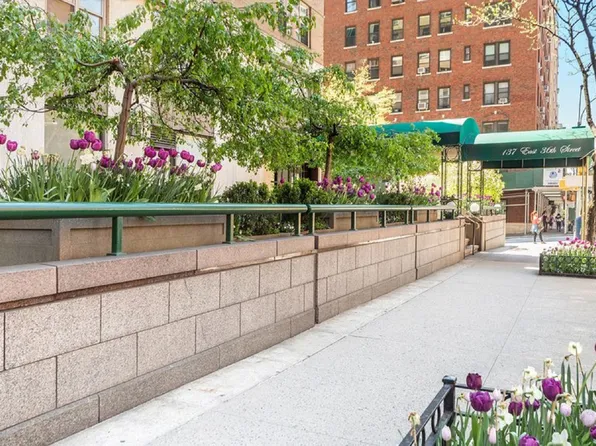 137 East 36th Street image 13 of 17