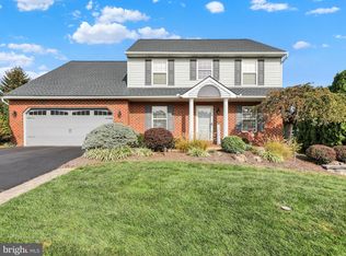 2306 Overland Ave, Sinking Spring, PA 19608