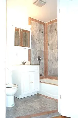 Rented by Tower Brokerage | media 13