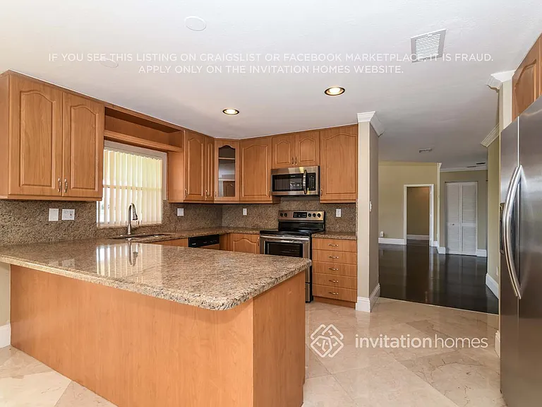 6731 SW 155th Ave — Photo 7