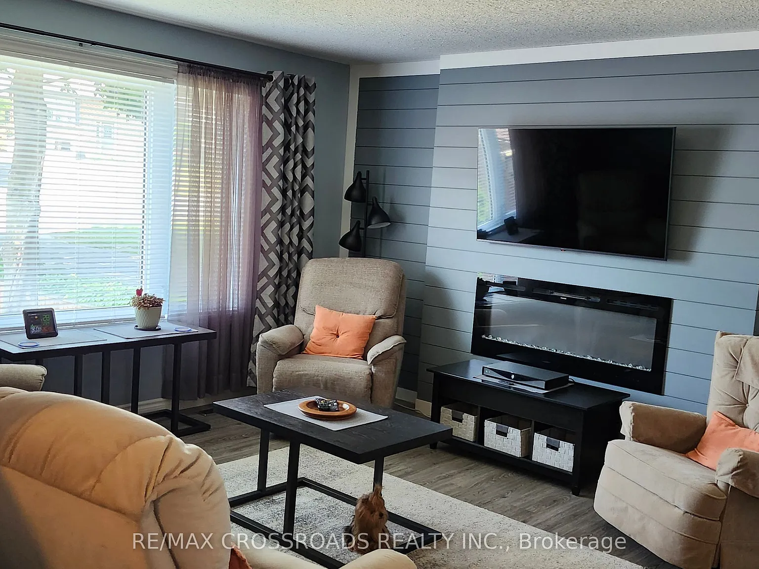 3 bed, $2,700 — Photo 3