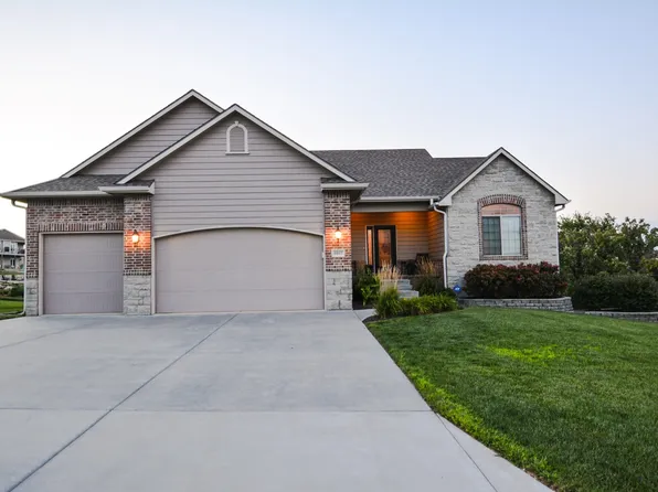 1012 Lobdell Dr, Manhattan, KS 66503