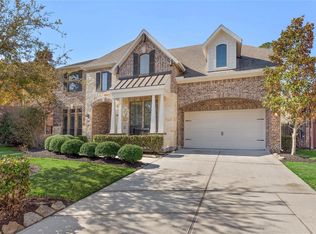 87 S Almondell Cir, The Woodlands, TX 77354