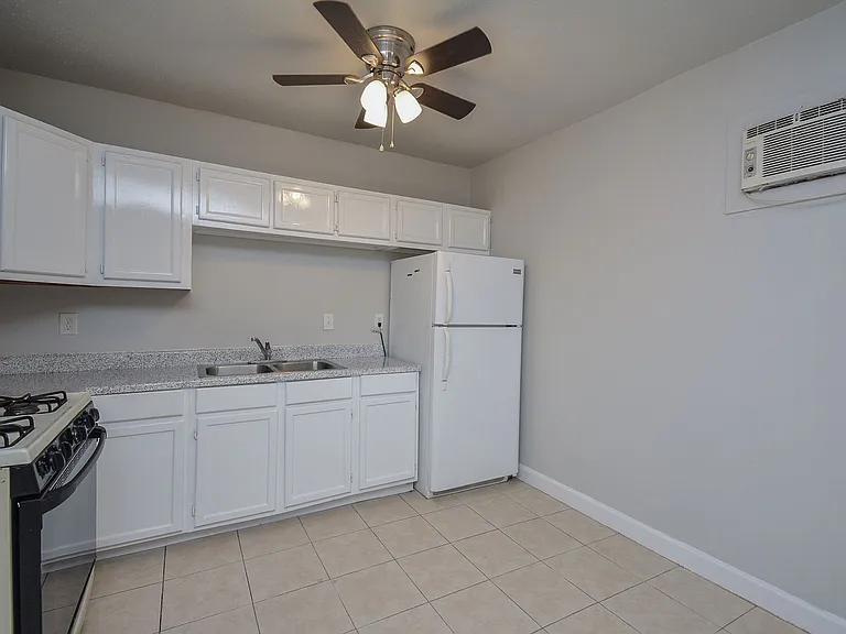 2117 Thonig Rd — Photo 25
