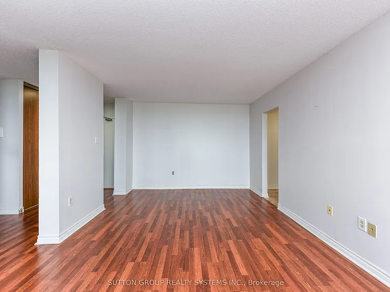 2055 Upper Middle Rd #705 — Photo 29