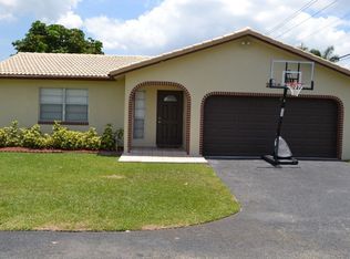 2315 NW 98th Ln, Coral Springs, FL 33065