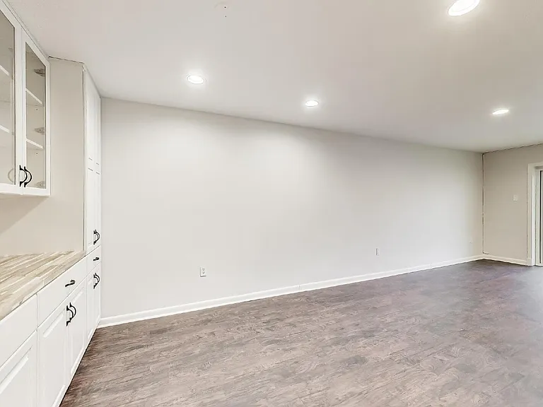 7420 Lakeview Dr #W205 — Photo 15