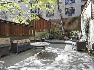 234 E 74th St APT 1, New York, NY 10021