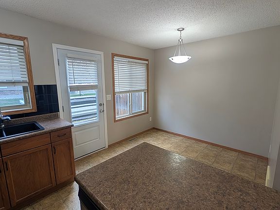 5th image of 290 Spruce Ridge Rd #27