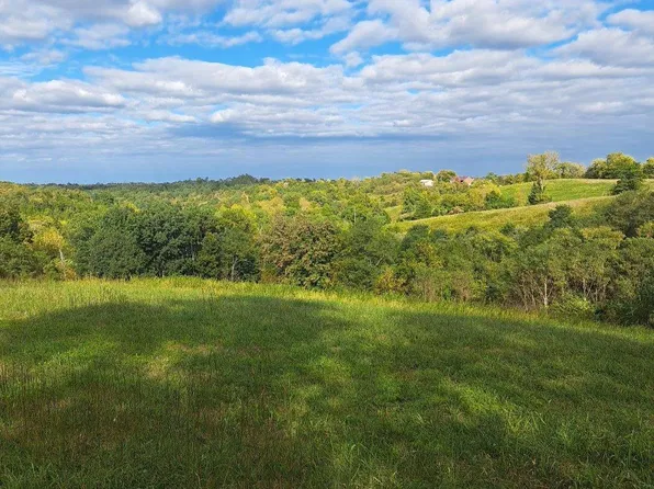 300 Bracht Rd, Corinth, KY 41010