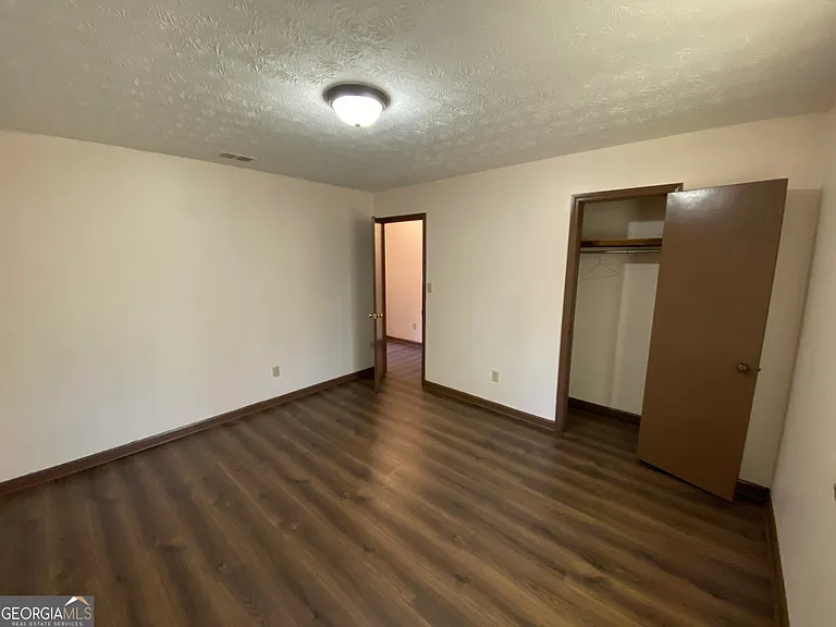 129 Tanglewood Dr #B — Photo 10