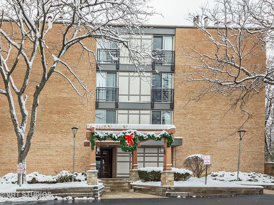1st image of 1811 Four Lakes Ave APT 1B