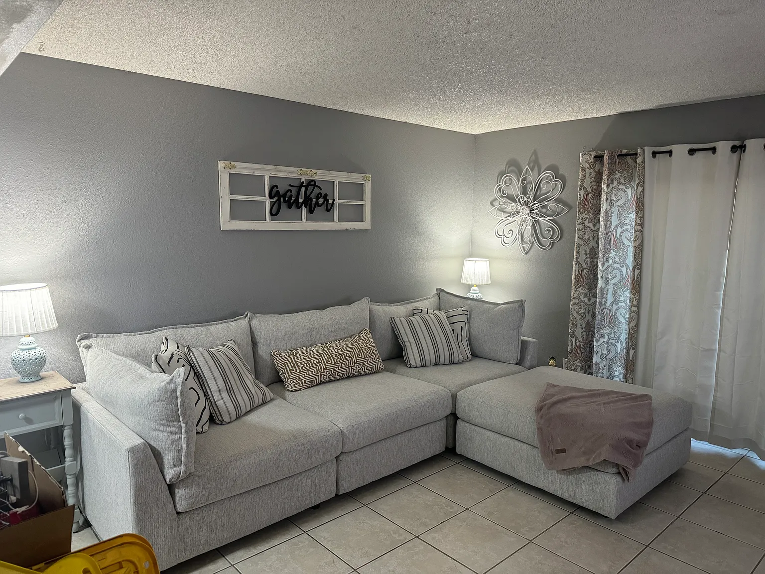 2383 S Apache Dr — Photo 1