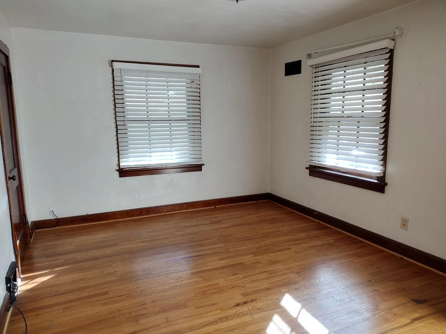 2 bed, 1103 sqft, $1,195 — Photo 2