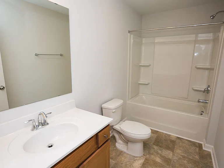 112 Raphael Pl — Photo 6