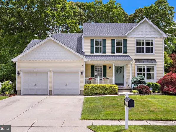 202 Prancer Rd, Egg Harbor Township, NJ 08234