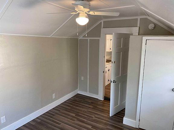 5th image of 17 S Mary St APT 1
