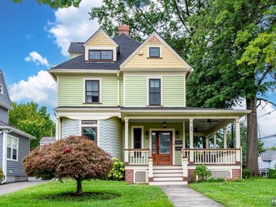 88 Grove St, Montclair, NJ, 07042