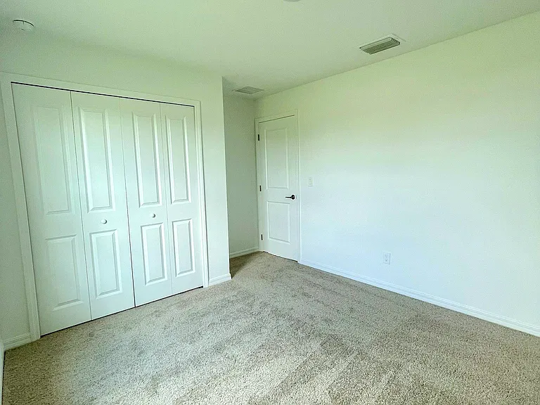 2809 NW 8th Pl — Photo 17
