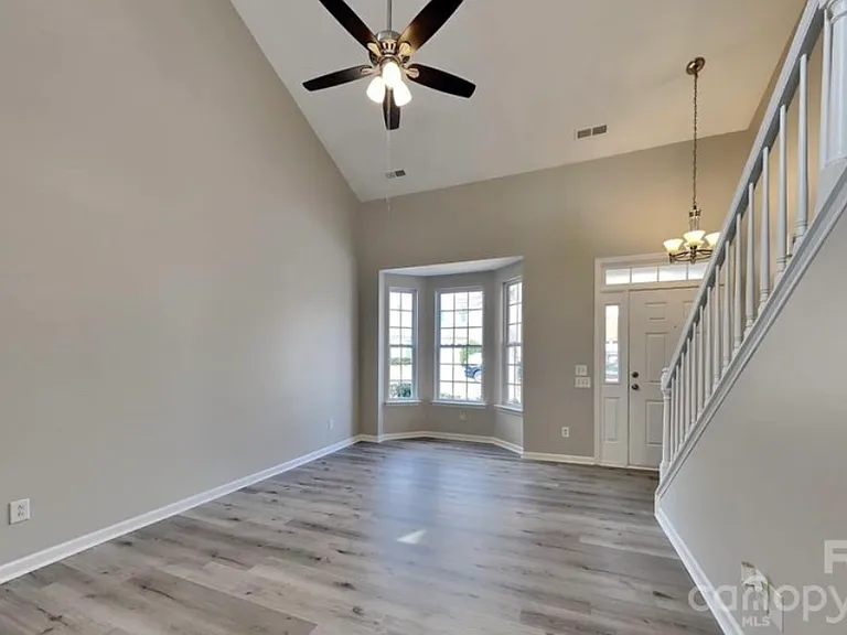 9032 Holland Park Ln — Photo 3