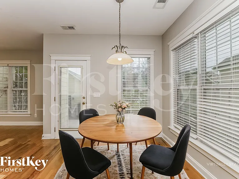 205 Barberry St — Photo 5