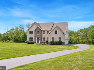 70 Alexandrea Cir, Harleysville, PA 19438