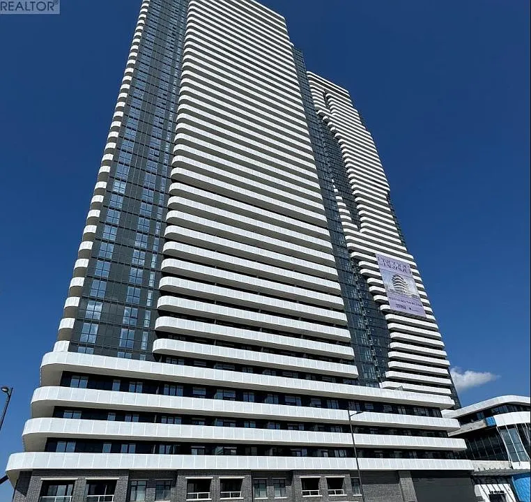 28 Interchange Way #1807