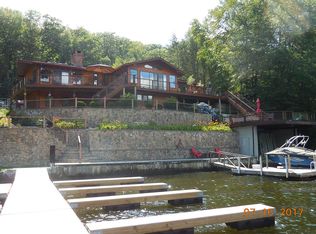 65 Mohawk Trl, Sandy Hook, CT 06482