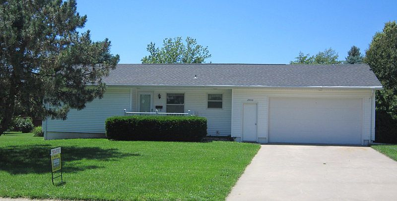1st image of 2406 Lynch Ave