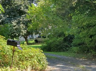 716 Earlys Mill Rd, Hummelstown, PA 17036