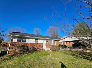 2561 McKinney St, Burlington, NC 27217