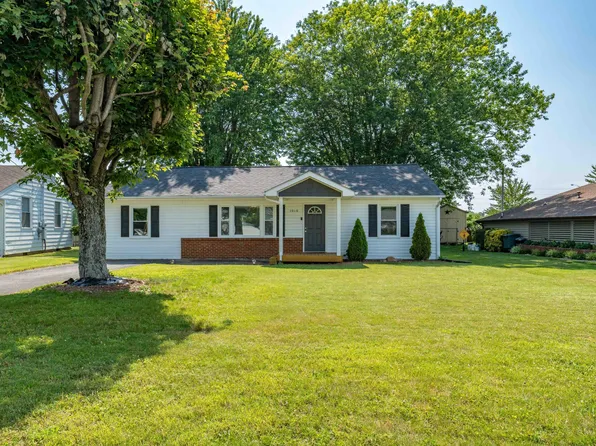 1010 Circle Dr, Elizabethton, TN 37643