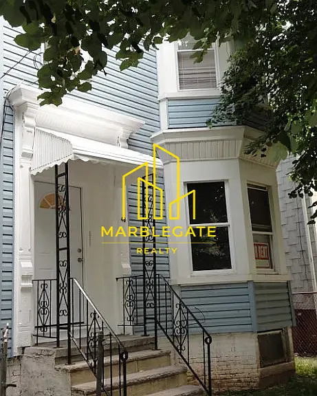 48 S 12th St #33 — Photo 1