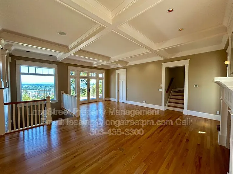 550 NW Alpine Ter — Photo 25