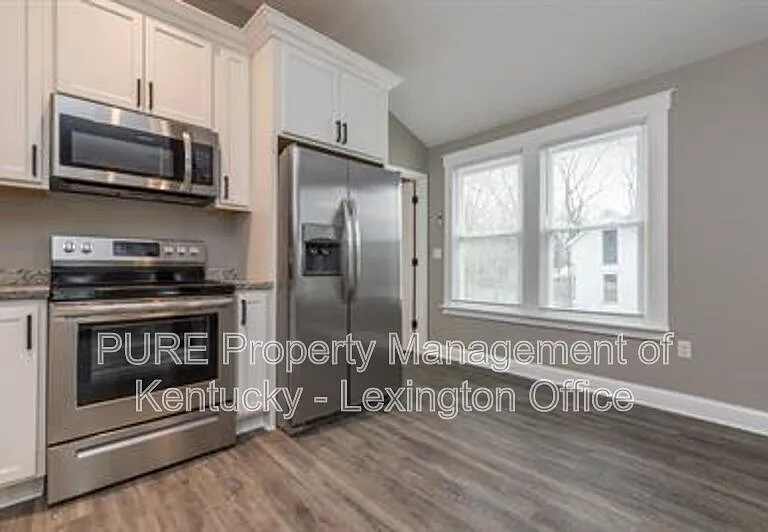 103 Moberly Ave #B — Photo 14