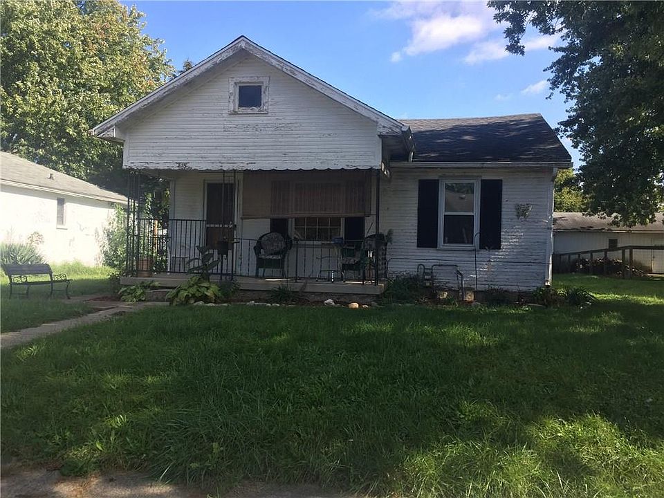 1st image of 815 S Crawford St