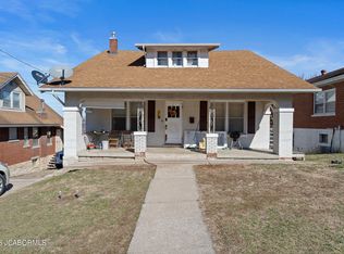 321 Hickory St, Jefferson City, MO 65101